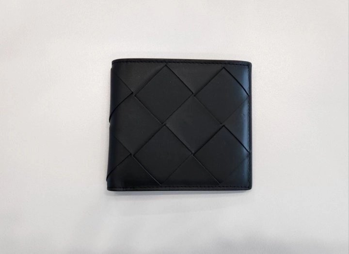 보테가베네타 인트레치아토 반지갑